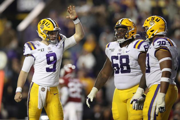 BATON ROUGE, LOUISIANA - NOVEMBER 23: Joe Burrow #9 of the LSU Tigers looks on during the game against the Arkansas Razorbacks at Tiger Stadium on November 23, 2019 in Baton Rouge, Louisiana. (Photo by Chris Graythen/Getty Images)