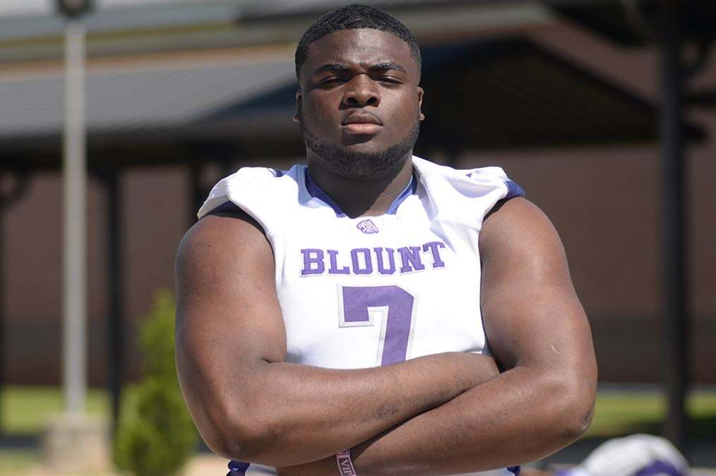2021 5-Star DT Lee Hunter Commits to Auburn over Alabama, Ole Miss, More |  News, Scores, Highlights, Stats, and Rumors | Bleacher Report