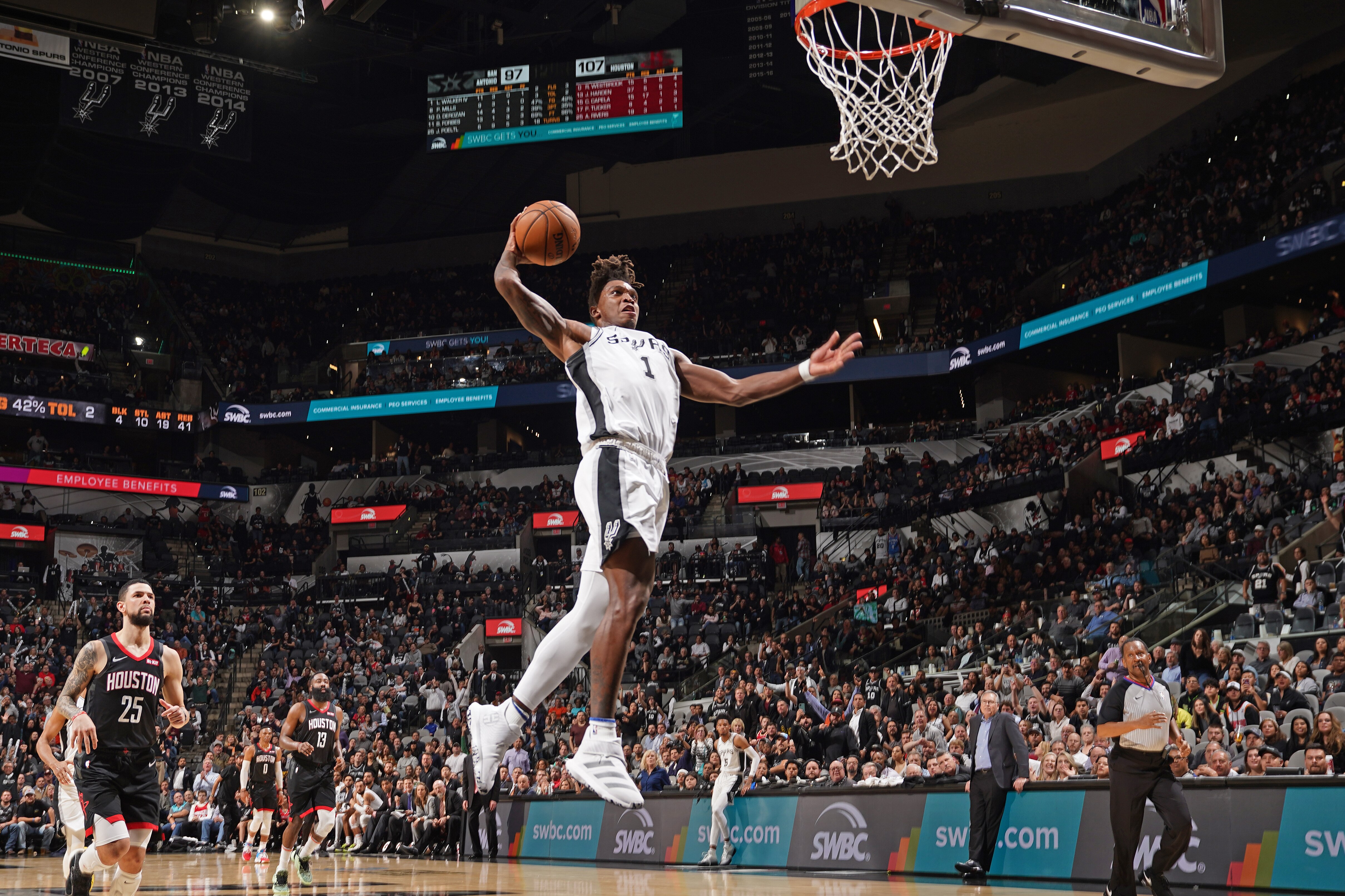 lonnie walker dunk