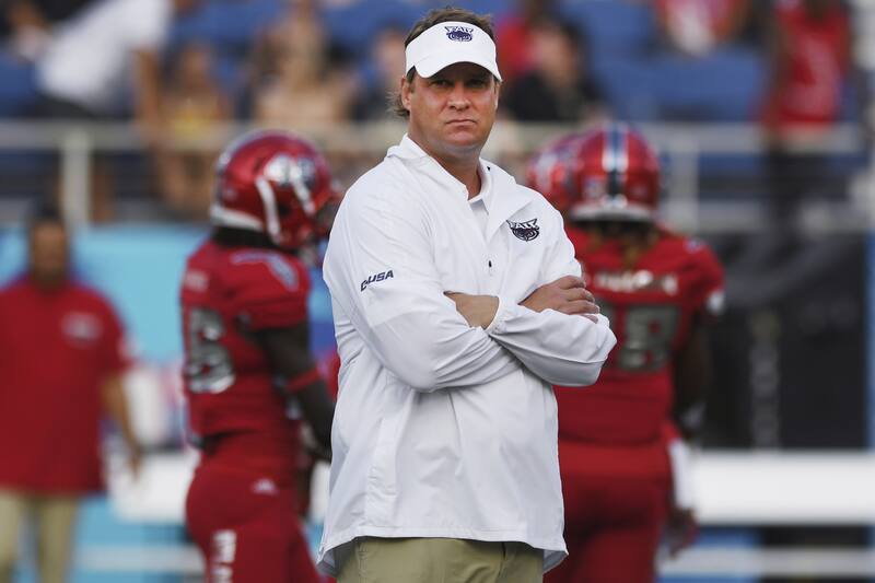 Report Lane Kiffin On The Verge Of Agreeing To Contract As Ole