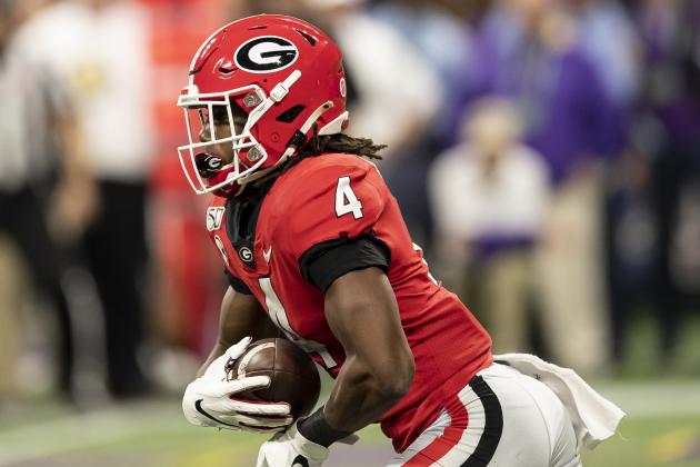ATLANTA, GA - DECEMBER 07: James Cook #4 of the Georgia Bulldogs runs with the ball during a game between Georgia Bulldogs and LSU Tigers at Mercedes Benz Stadium on December 7, 2019 in Atlanta, Georgia. (Photo by Steve Limentani/ISI Photos/Getty Images)