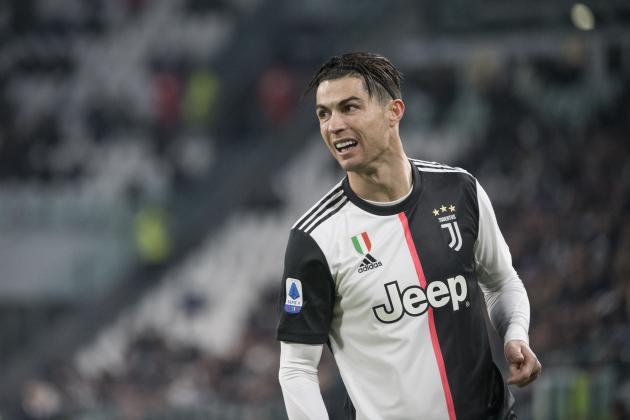 TURIN, ITALY - DECEMBER 15: Cristiano Ronaldo of Juventus FC reacts during the Serie A match between Juventus and Udinese Calcio at Allianz Stadium on December 15, 2019 in Turin, Italy. (Photo by Stefano Guidi/Getty Images)