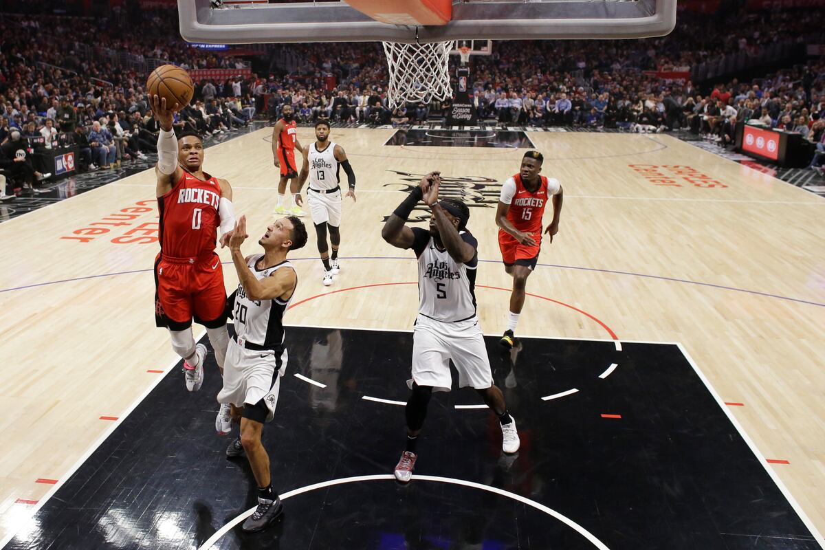 Russell Westbrook Drops 40, Fuels Rockets' Thrilling 122-117 Win over ...