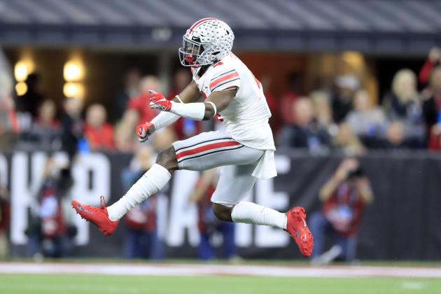 INDIANAPOLIS, INDIANA - DECEMBER 07:  Jordan Fuller #4 of the Ohio State Buckeyes celebrates during the BIG Ten Football Championship Game against the Wisconsin Badgers at Lucas Oil Stadium on December 07, 2019 in Indianapolis, Indiana. (Photo by Andy Lyons/Getty Images)