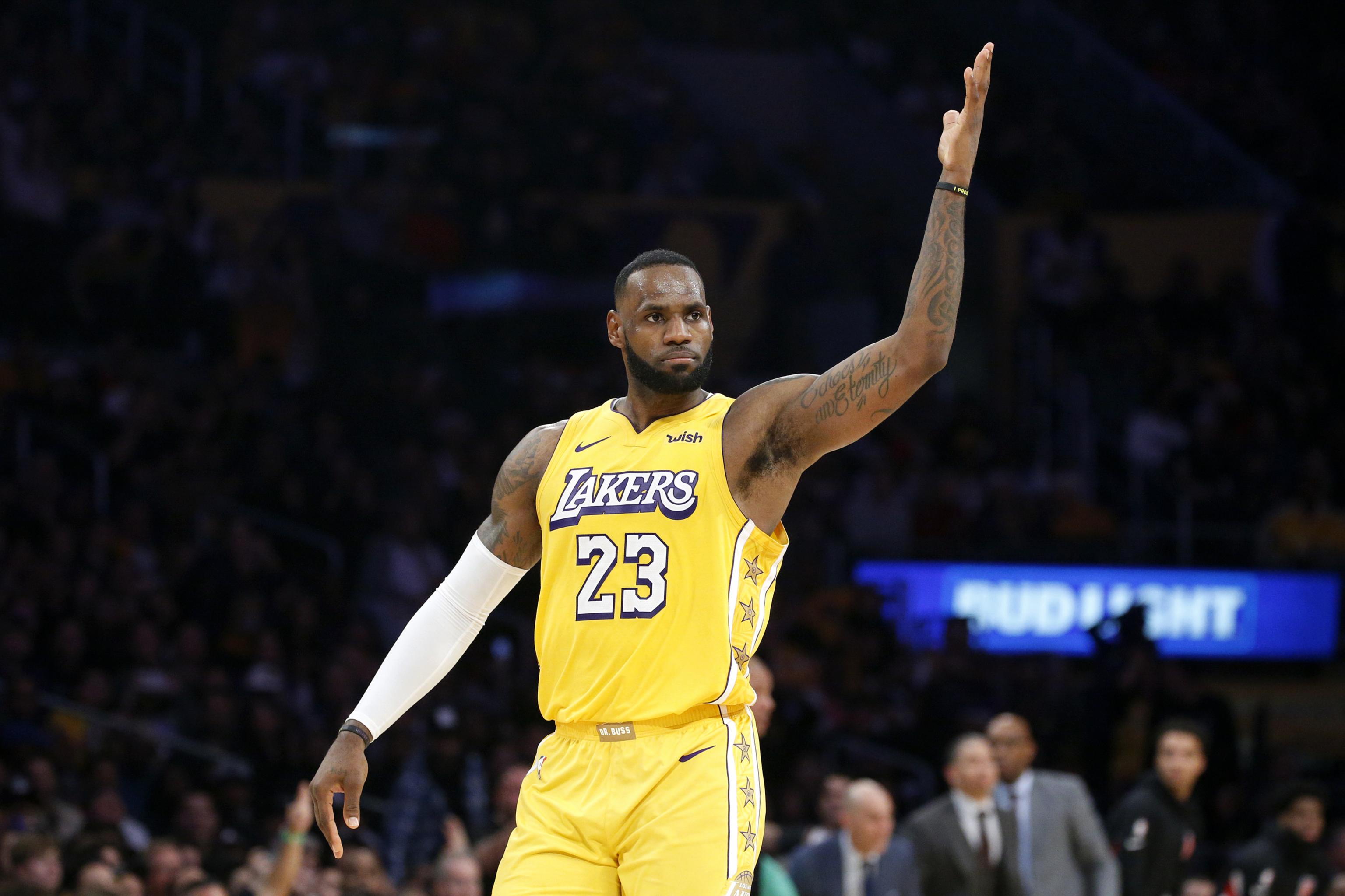 Lakers' LeBron says he re-injured groin in loss to Clippers