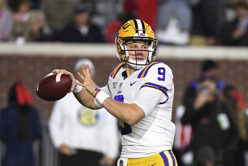 College Football Championship 2019 Semifinals Odds And Playoff