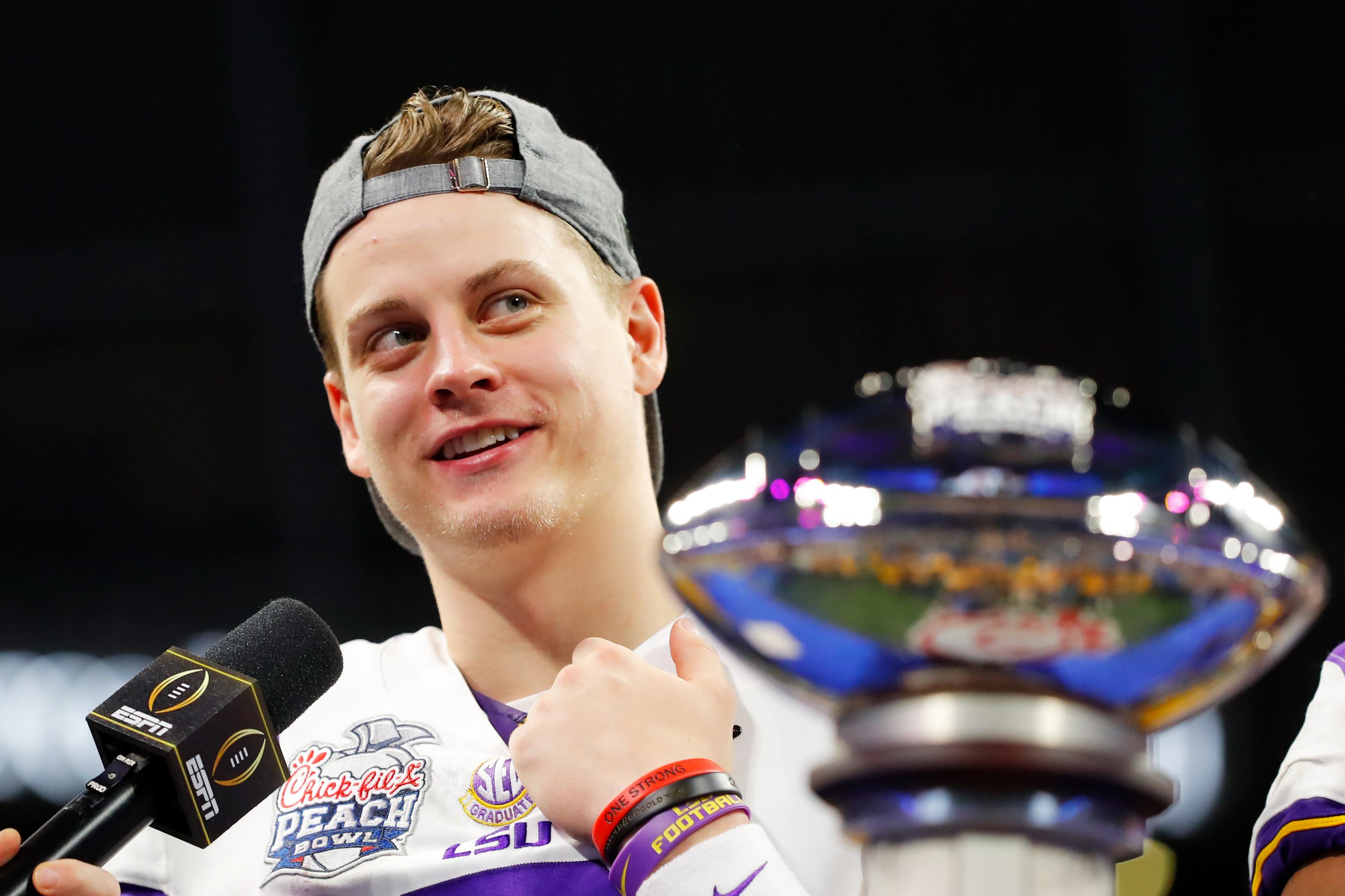 LSU Tigers, Joe Burrow pummel Oklahoma Sooners in CFP national semifinal