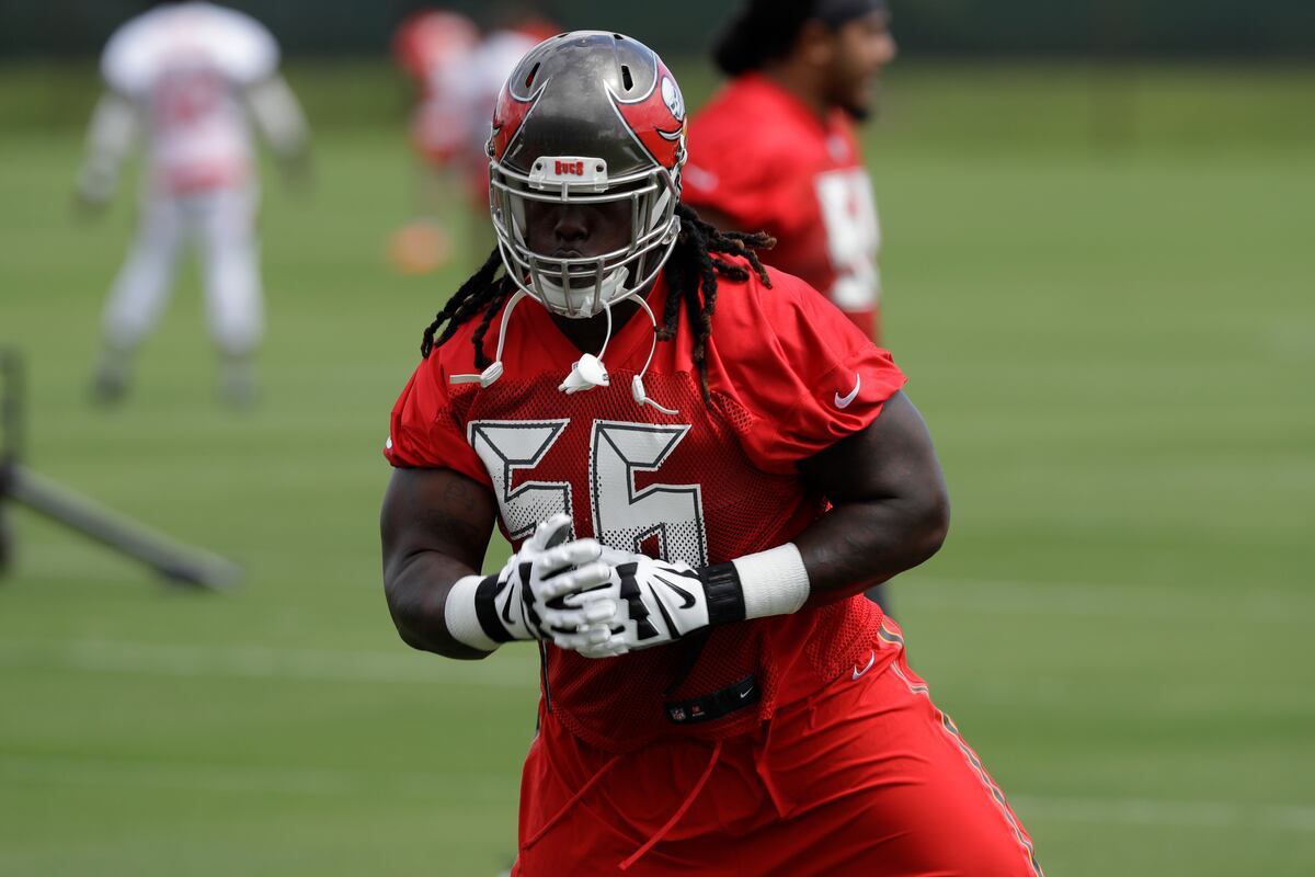 tmz-nfl-investigating-buccaneers-rakeem-nunez-roches-after-animal-abandonment-news-scores-highlights-stats-and-rumors-bleacher-report