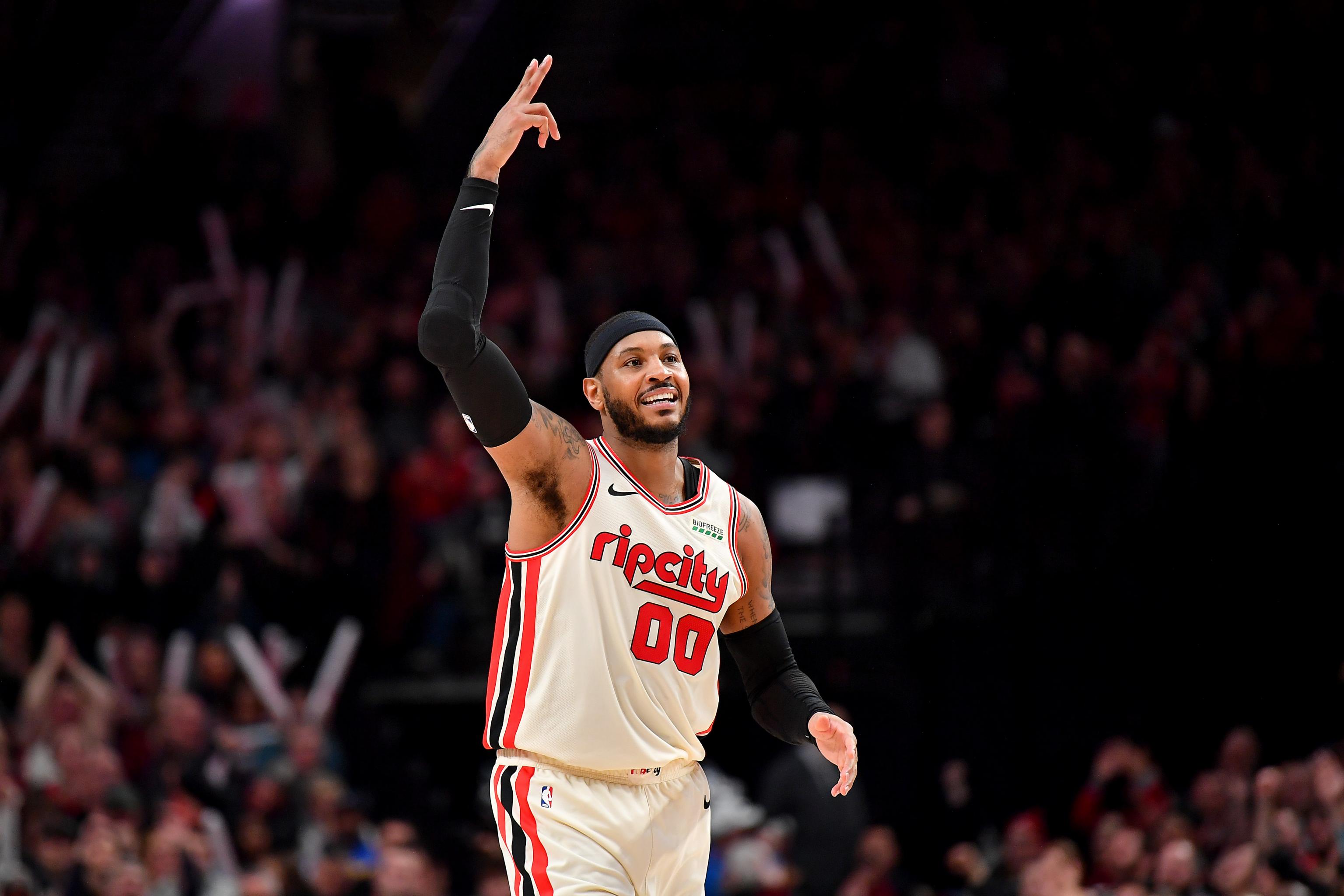 Video Blazers Carmelo Anthony Receives Ovation From Knicks Fans In Msg Return Bleacher Report Latest News Videos And Highlights