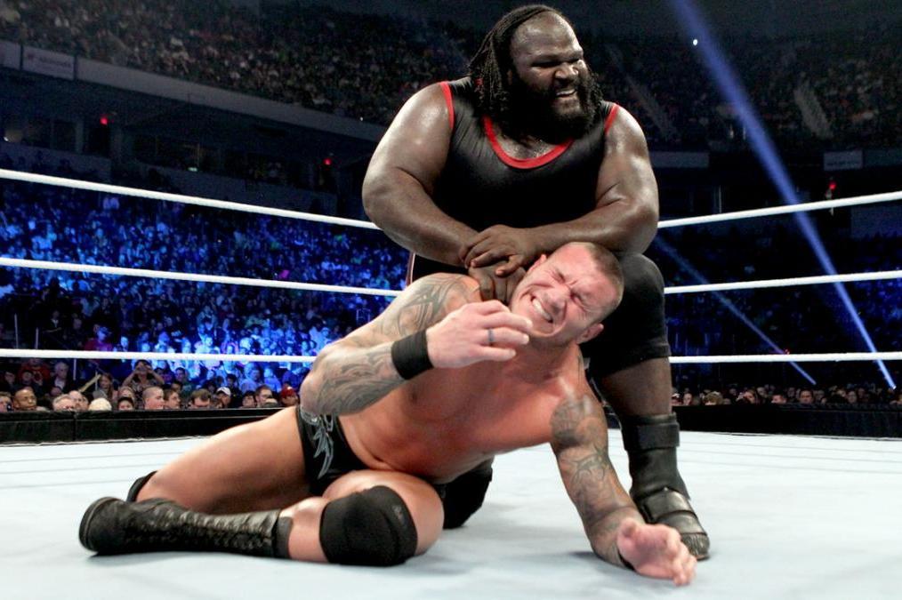 Randy Orton & Sheamus vs. Big Show & Mark Henry: photos