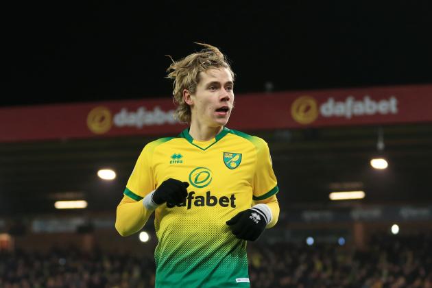 NORWICH, ENGLAND - JANUARY 01: Todd Cantwell of Norwich City celebrates after scoring his team's first goal during the Premier League match between Norwich City and Crystal Palace at Carrow Road on January 01, 2020 in Norwich, United Kingdom. (Photo by Stephen Pond/Getty Images)