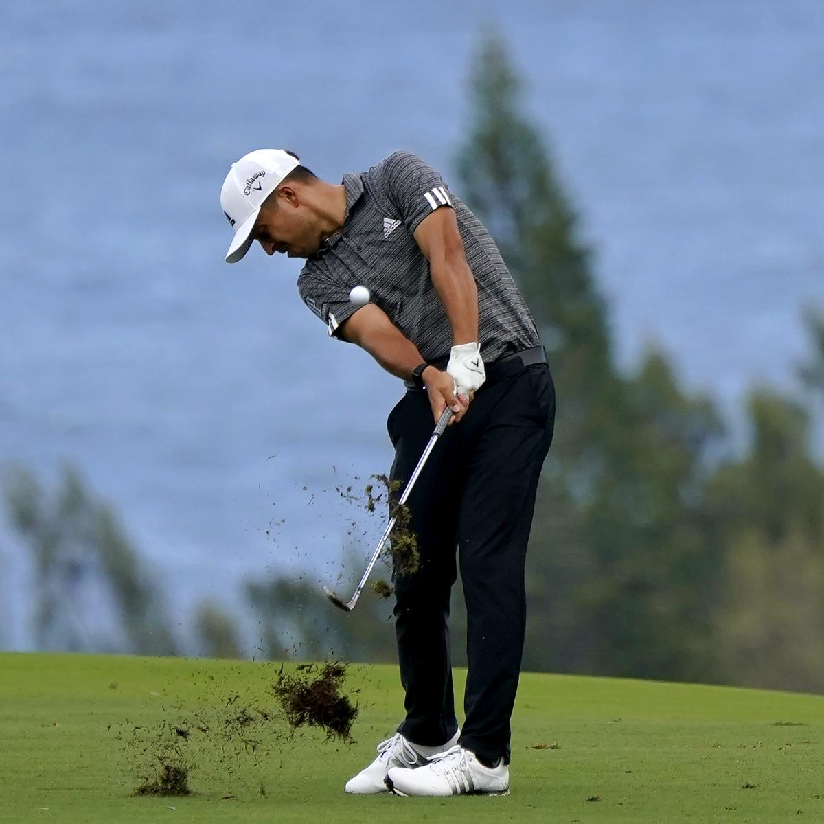 Tournament of Champions 2020 Xander Schauffele Leads by 1 Stroke After
