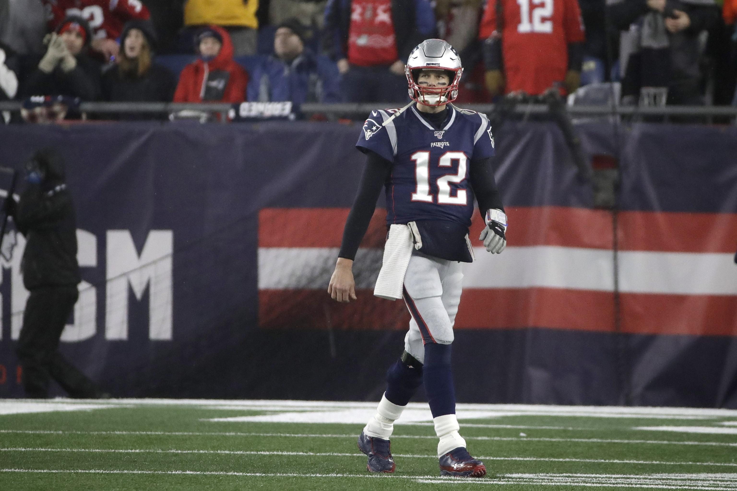 Tom Brady's Patriots Career May Be Over After Playoff Loss to Titans