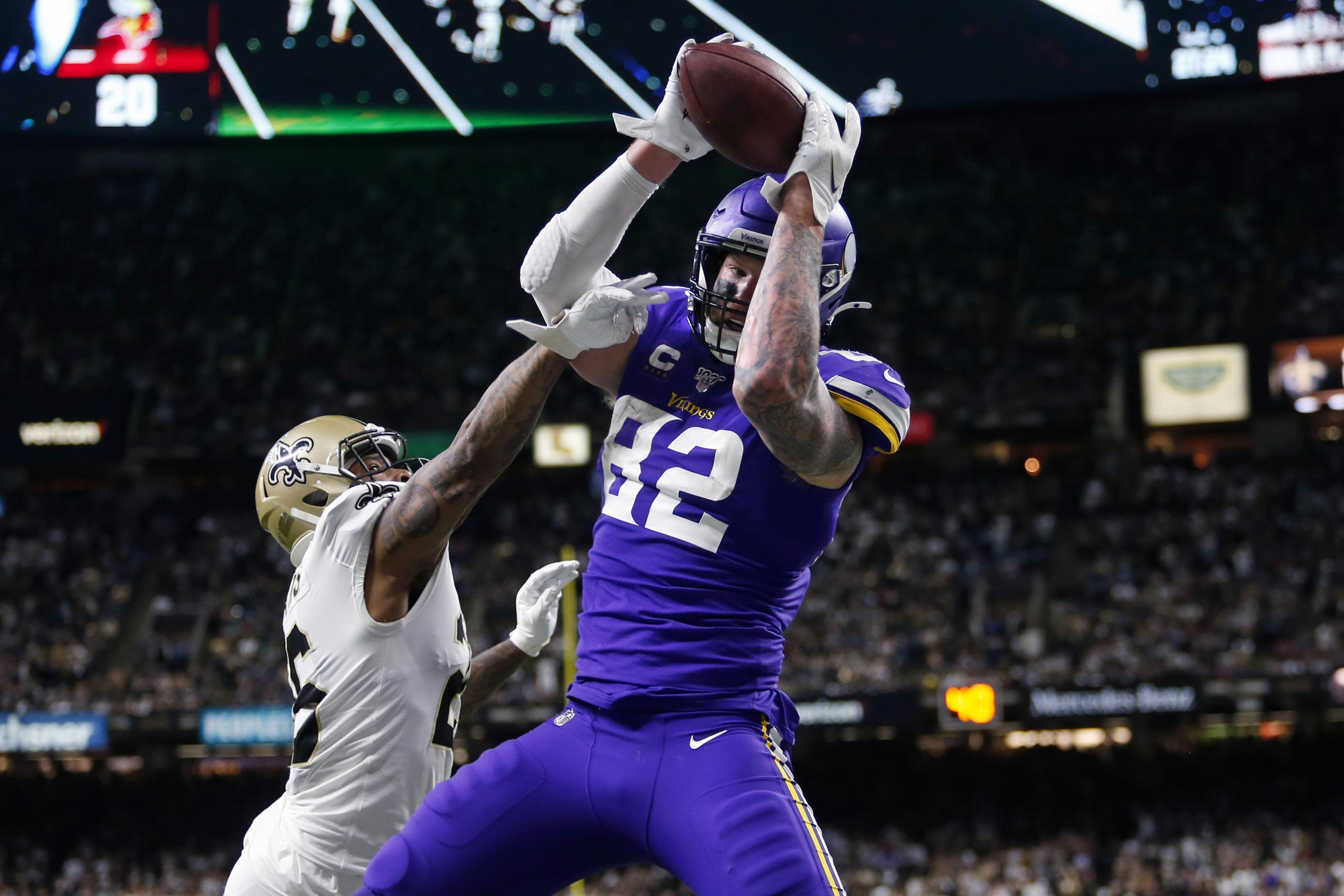 Vikings Kyle Rudolph Says Media Member Sold His Signed