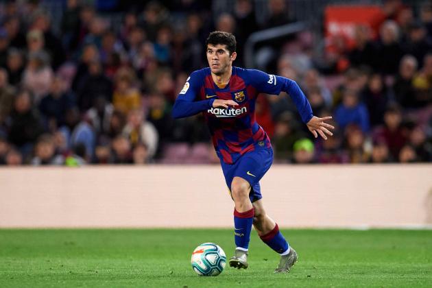 BARCELONA, SPAIN - DECEMBER 21: Carles Alena of FC Barcelona conducts the ball during the La Liga match between FC Barcelona and Deportivo Alaves at Camp Nou on December 21, 2019 in Barcelona, Spain. (Photo by Alex Caparros/Getty Images)