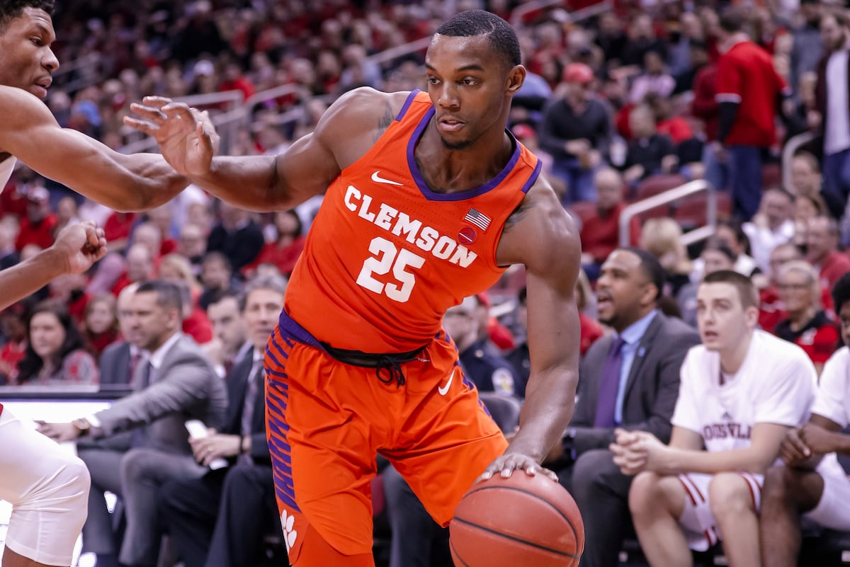 Clemson Snaps Streak Vs Unc Baylor Upsets Kansas Top Highlights