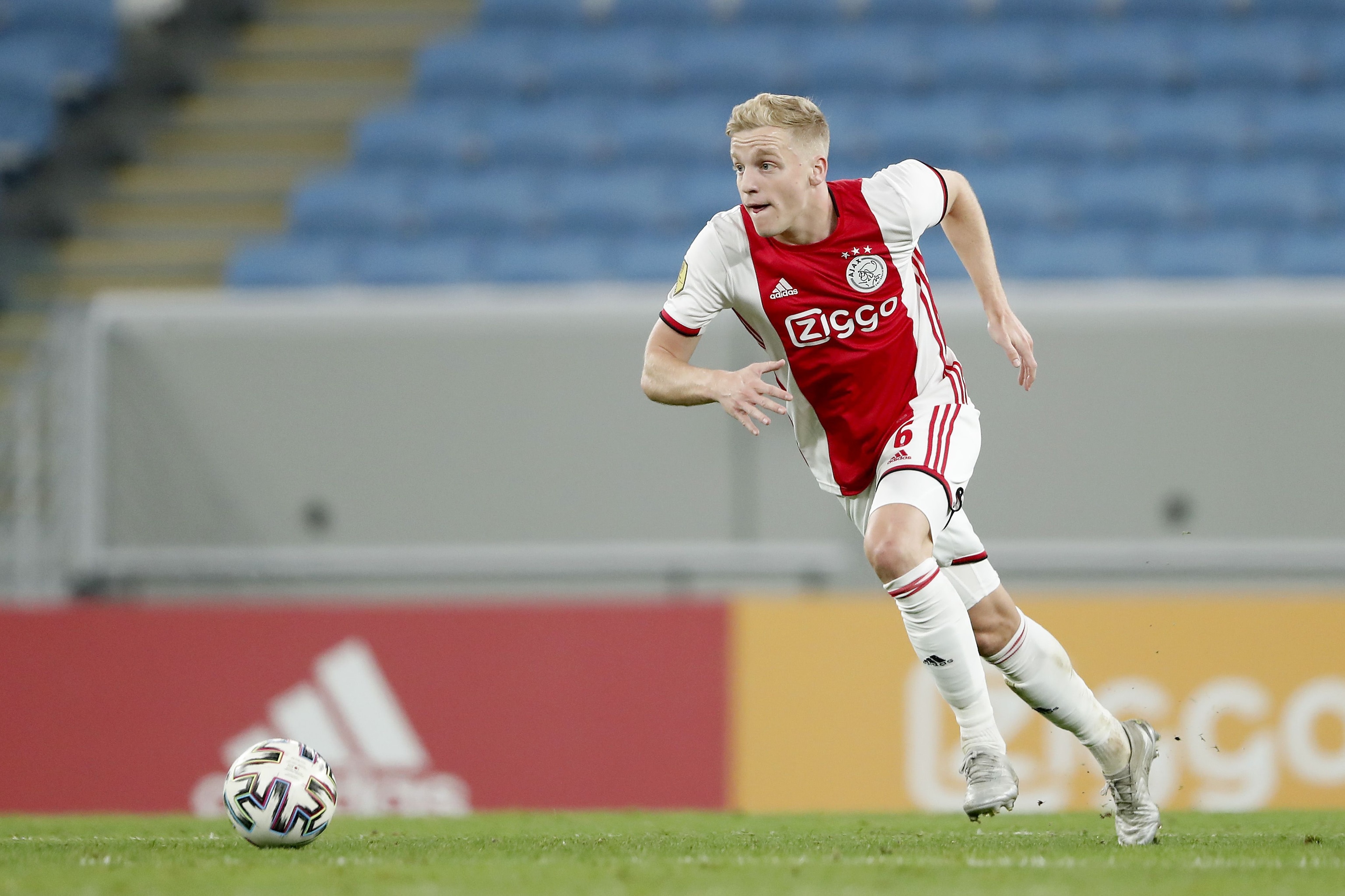 Report: Ajax's Donny van de Beek Set for €55M Summer Transfer to ...
