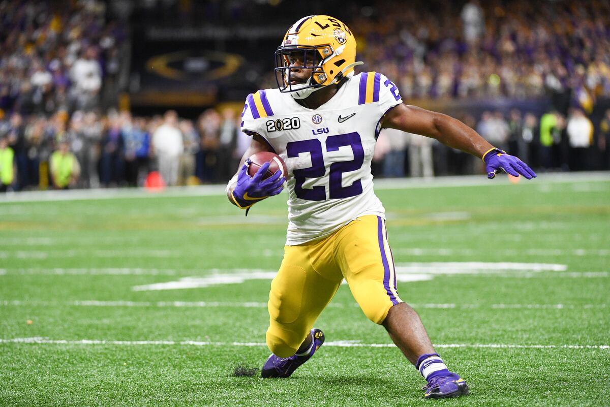 LSU's Clyde EdwardsHelaire Declares for 2020 NFL Draft After National