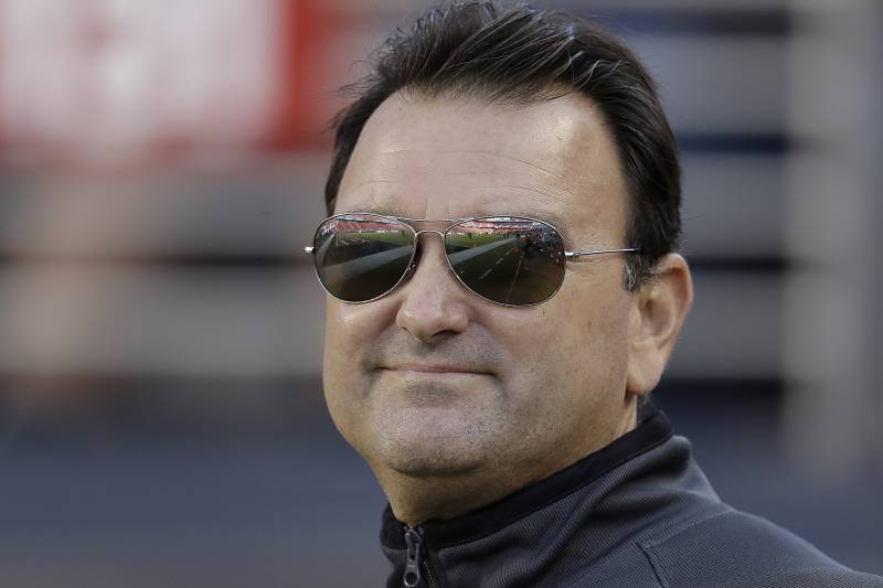 Sports agent Drew Rosenhaus is shown before an NFL football game between the San Francisco 49ers and the Los Angeles Rams in Santa Clara, Calif., Thursday, Sept. 21, 2017. (AP Photo/Marcio Jose Sanchez)