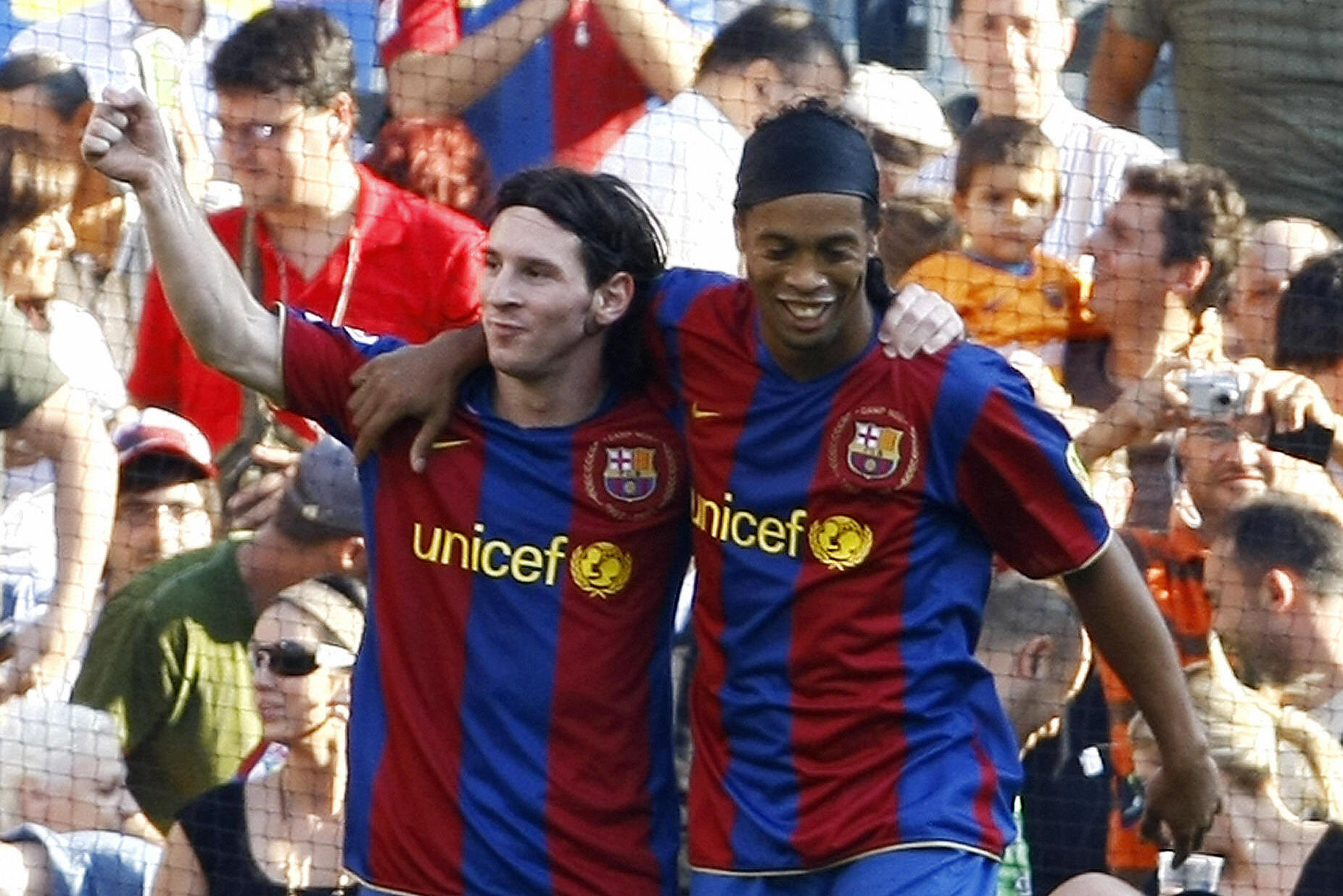 Ronaldinho Says Lionel Messi 'Didn't Need Anything from Me' at Barcelona | Bleacher Report | Latest News, Videos and Highlights