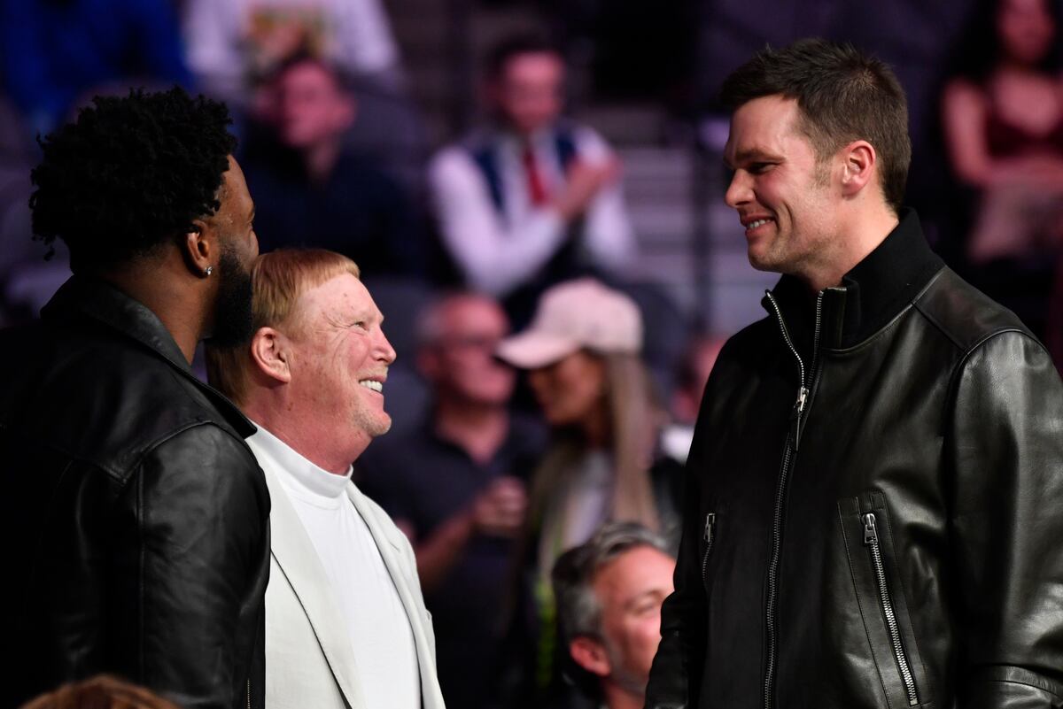 UFC's Dana White Says Tom Brady Will Play with Raiders If ...