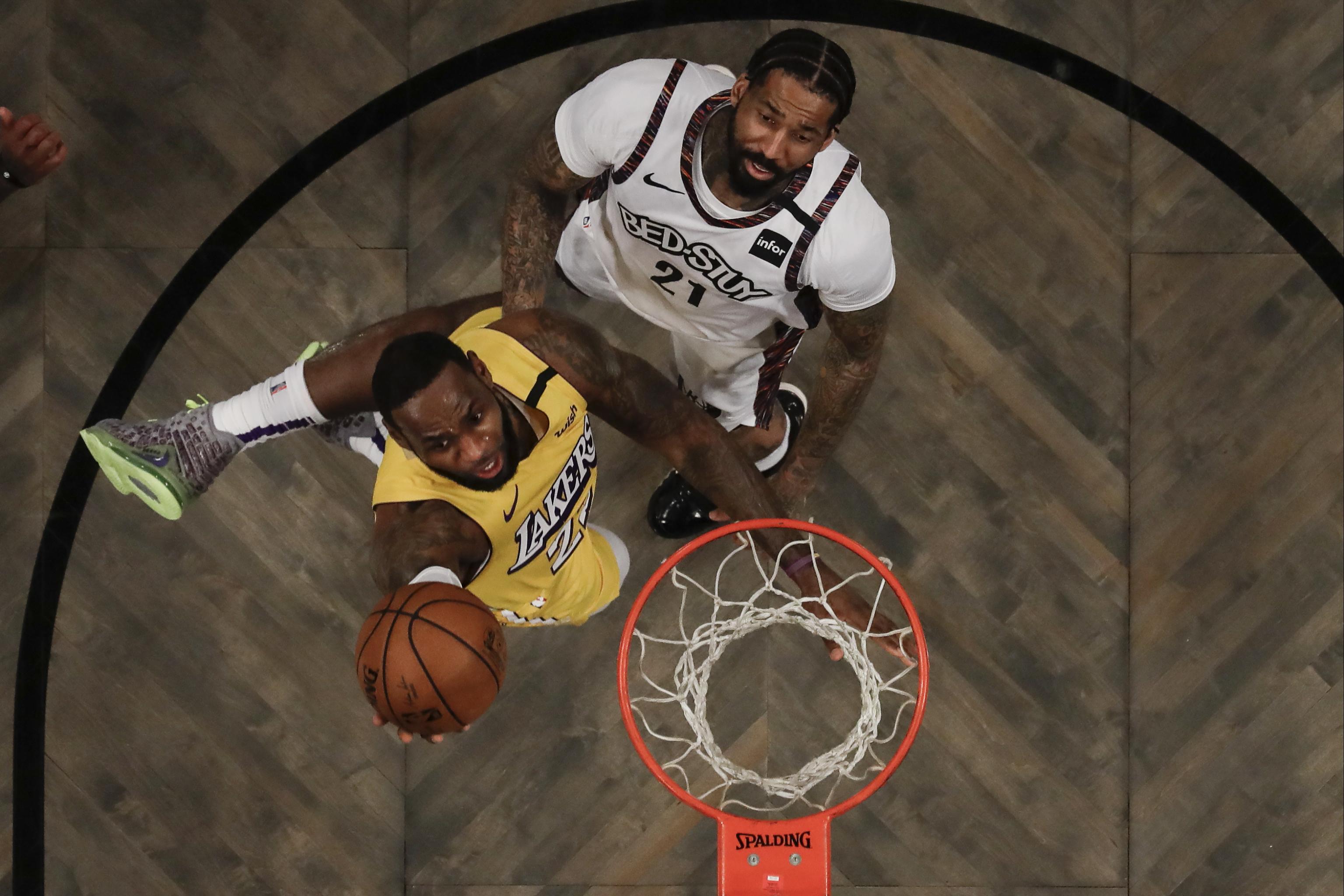 On LeBron's Historic Night, Lakers Couldn't Defeat Nets