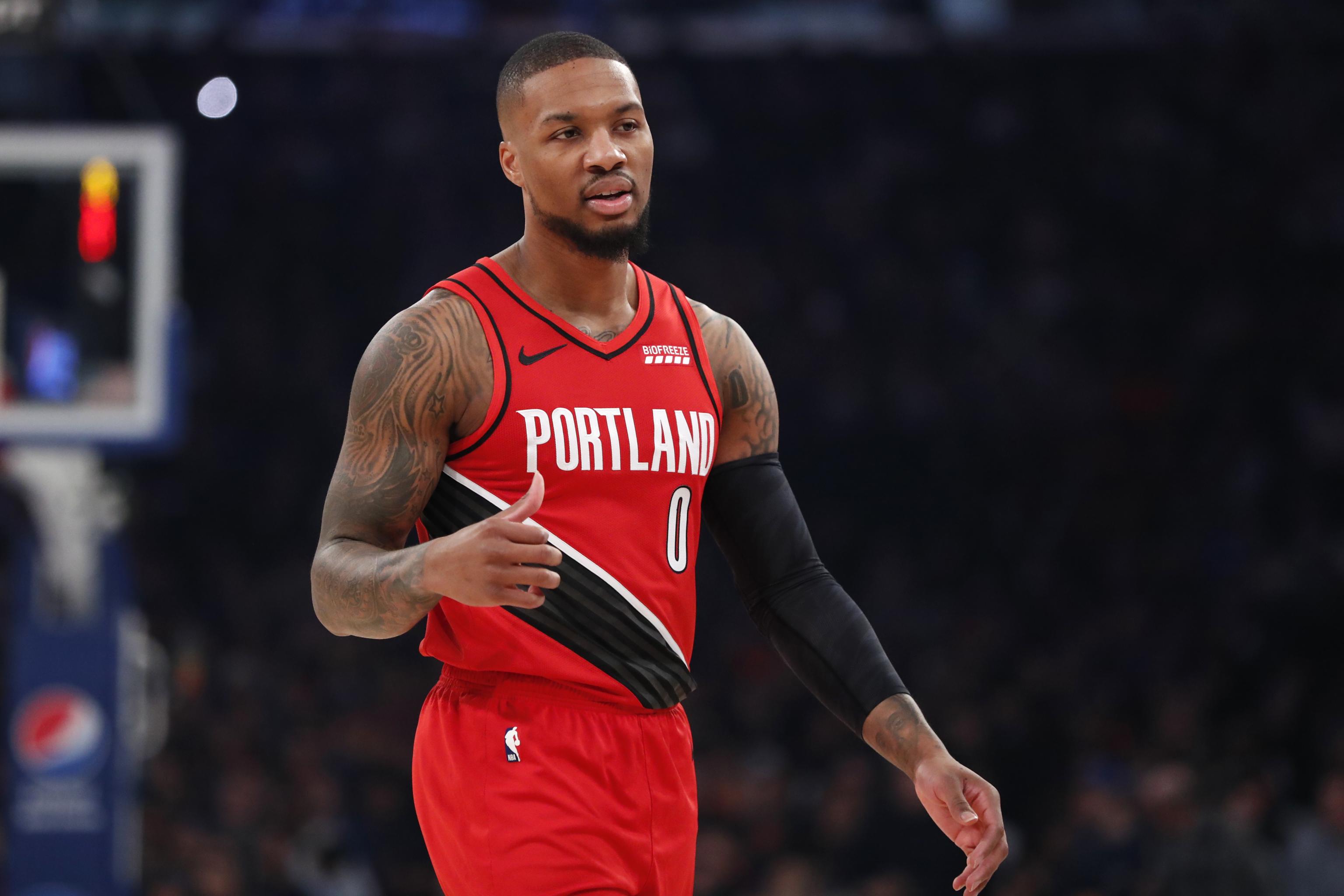 Damian Lillard Says Trail Blazers Don't Have to Make Big Trade to ...