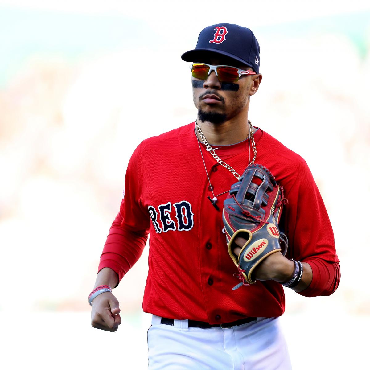 Mookie Betts Trade Rumors: Red Sox Still Talking with Dodgers, Padres About Deal ...