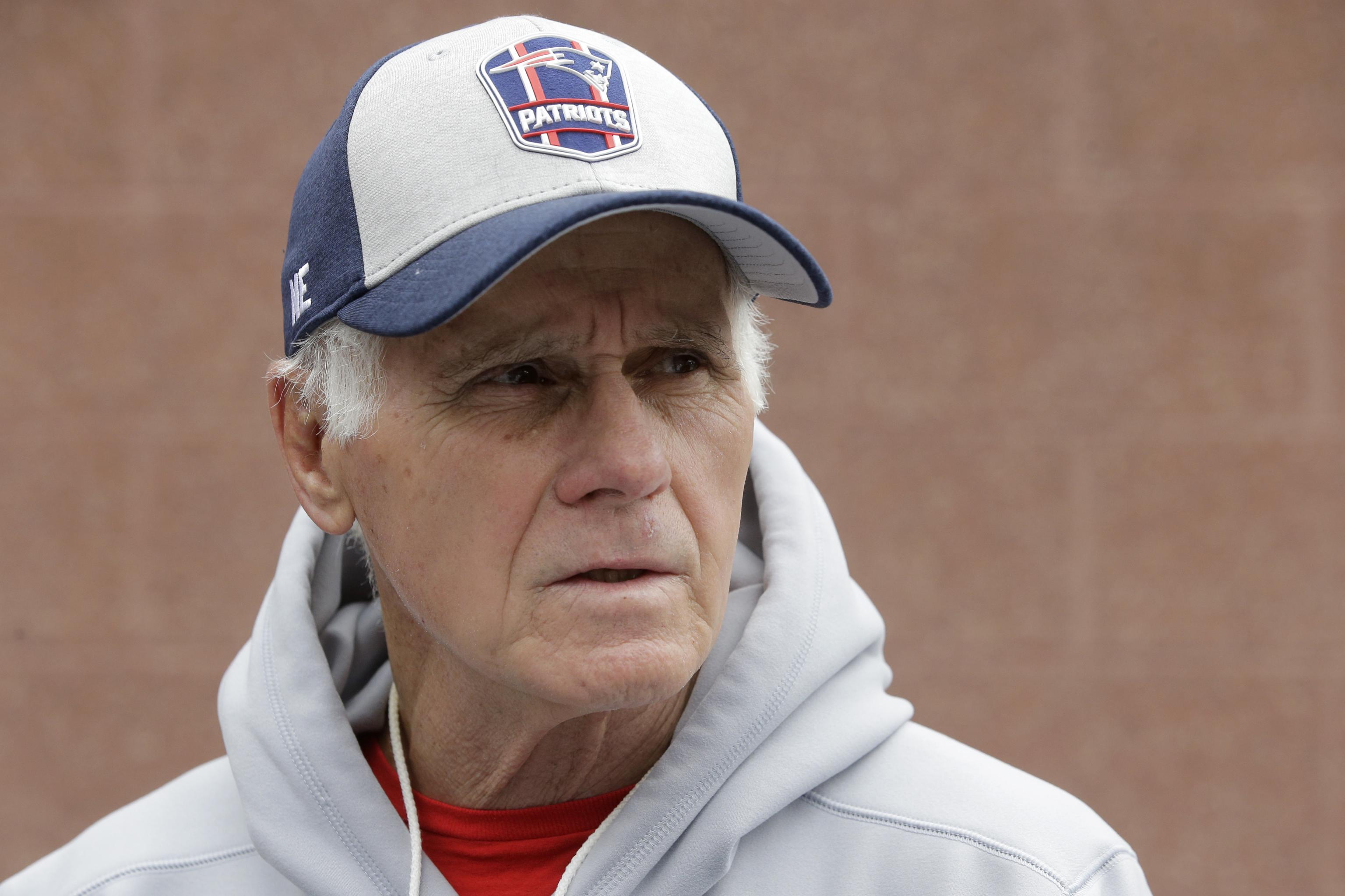 Longtime Patriots offensive line coach Dante Scarnecchia retires from the  NFL 