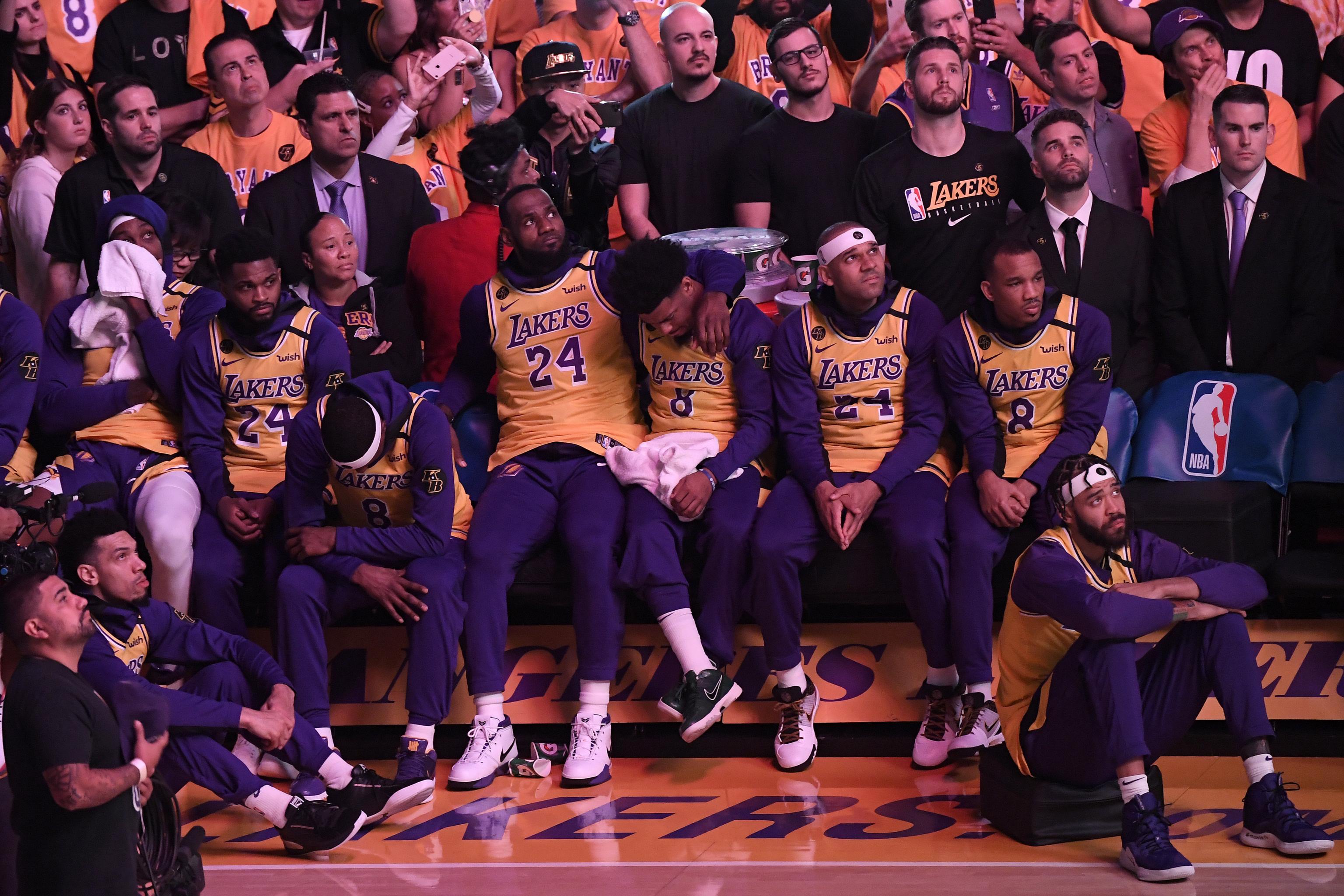 A memorable Lakers Night honoring Kobe, Gigi and the Bryant family.