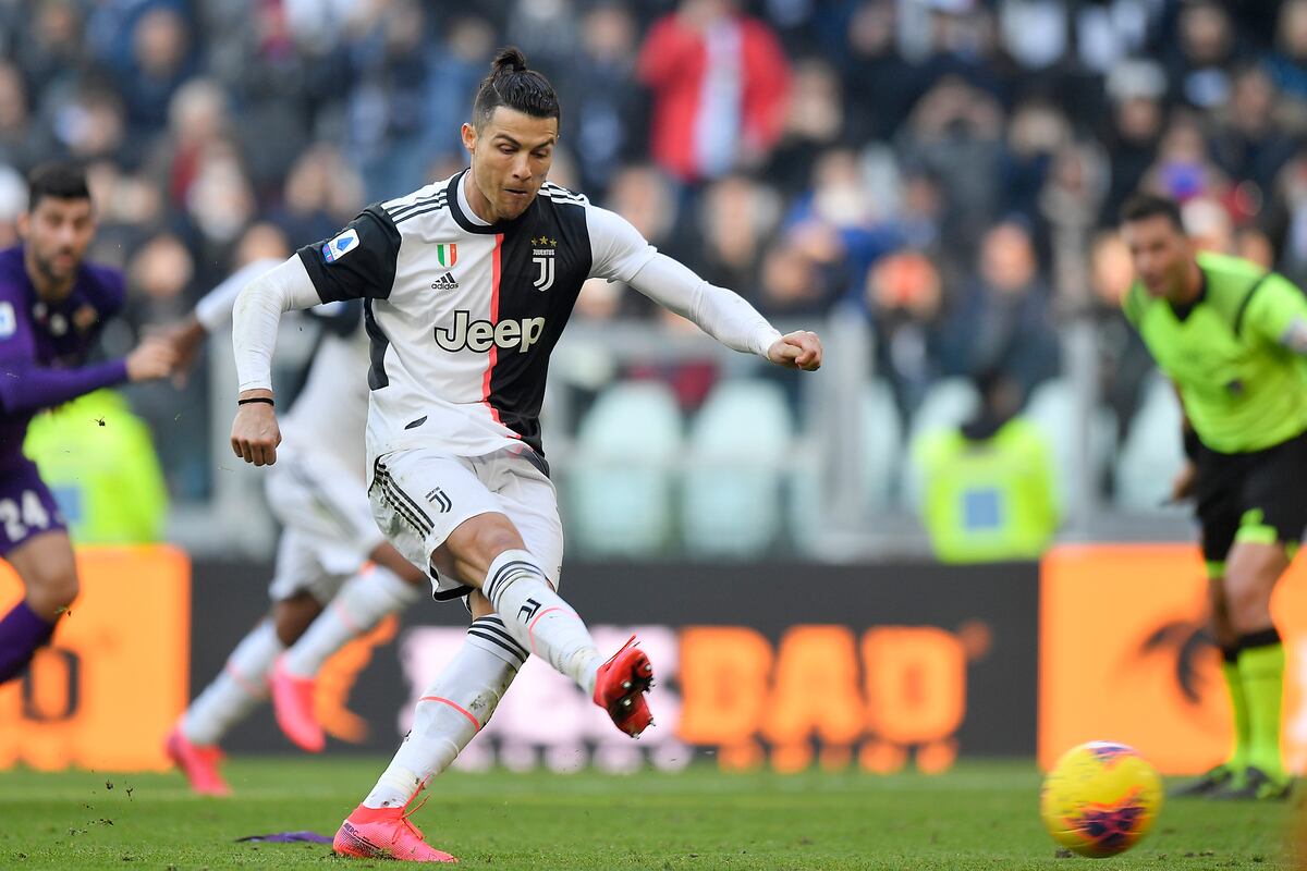 Cristiano Ronaldo S 2 Penalties See Juventus Beat Fiorentina In Serie A Bleacher Report Latest News Videos And Highlights