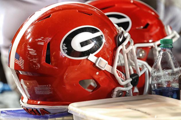 NASHVILLE, TENNESSEE - AUGUST 31:  A helmet of the Georgia Bulldogs rests on the sideline during a game against the Vanderbilt Commodores at Vanderbilt Stadium on August 31, 2019 in Nashville, Tennessee. (Photo by Frederick Breedon/Getty Images)