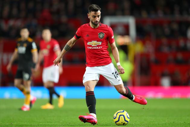 MANCHESTER, ENGLAND - FEBRUARY 01: Bruno Fernandes of Manchester United in action during the Premier League match between Manchester United and Wolverhampton Wanderers at Old Trafford on February 01, 2020 in Manchester, United Kingdom. (Photo by Alex Livesey/Getty Images)