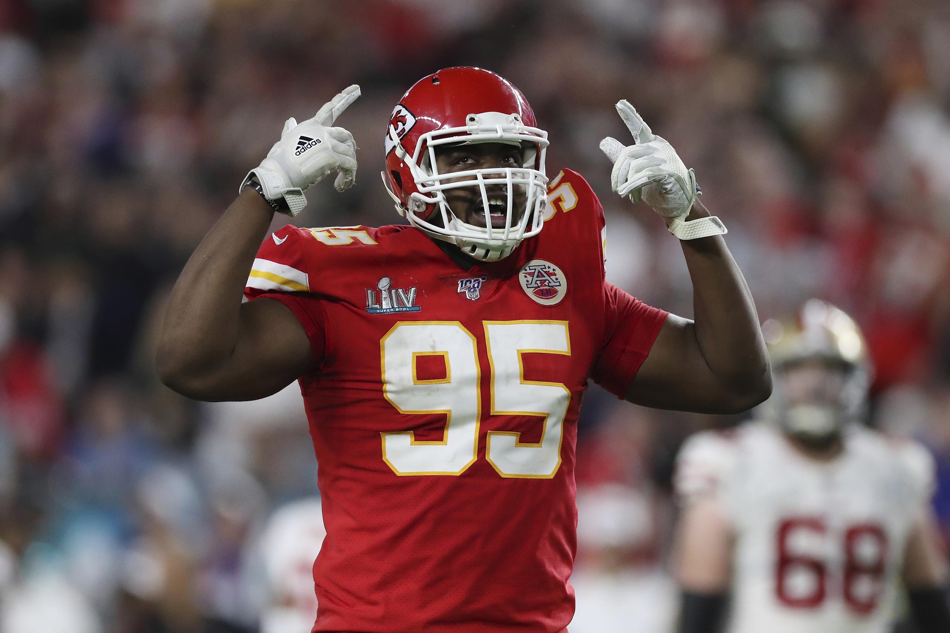 KC Chiefs: All signs still point to long-term extension for Tyrann