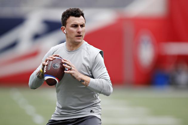 MEMPHIS, TN - MARCH24: Johnny Manziel #2 of the Memphis Express warms up before a game against the Birmingham Iron at the Liberty Bowl Memorial Stadium on March 24, 2019 in Memphis, Tennessee. The Express defeated the Iron 31-25.  (Photo by Wesley Hitt/AAF/Getty Images)