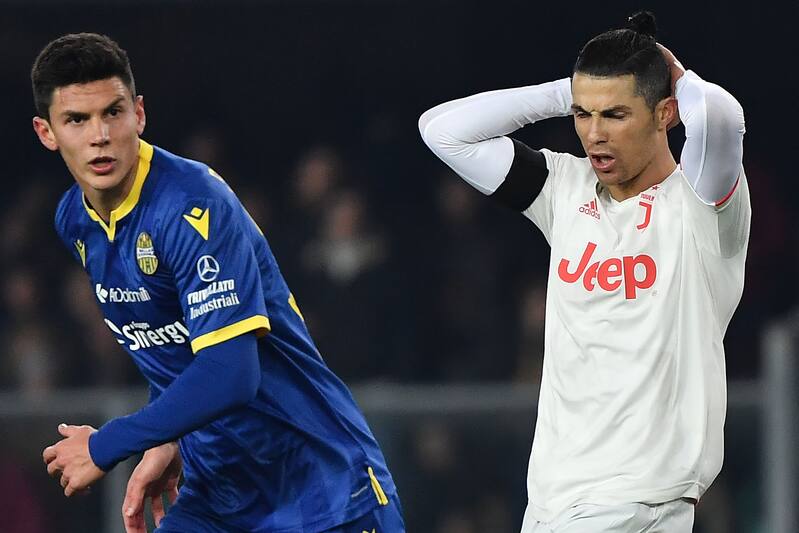 Cristiano Ronaldo Scores As Juventus Stunned By Hellas Verona In