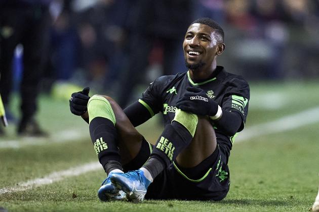 MADRID, SPAIN - JANUARY 23: Emerson of Betis looks on during the Copa del Rey round of 32 match between Rayo Vallecano and Betis at stadium of Vallecas on January 23, 2020 in Madrid, Spain. (Photo by Quality Sport Images/Getty Images)