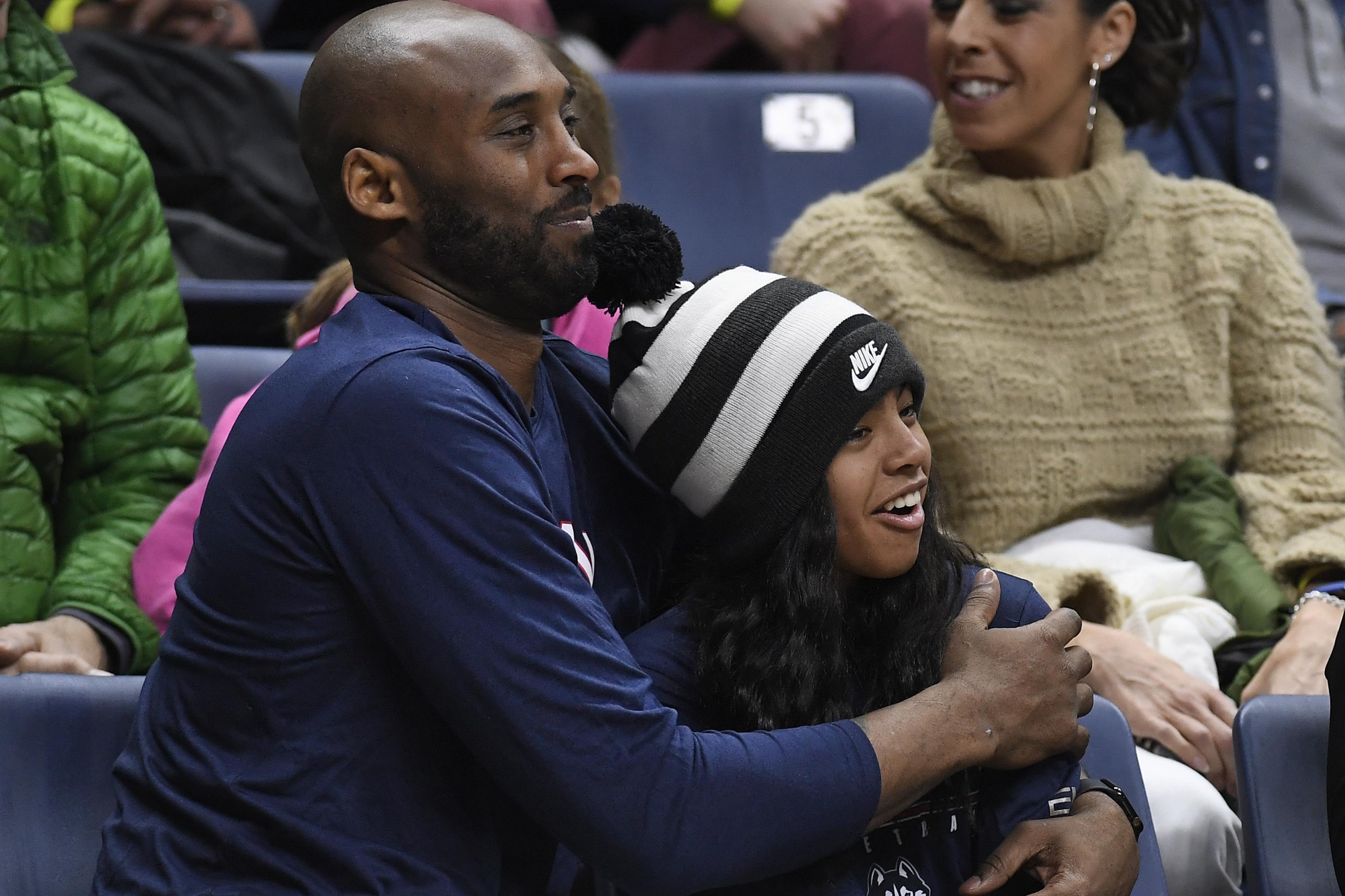 Memorial service for Kobe Bryant, daughter Gianna packs Staples Center