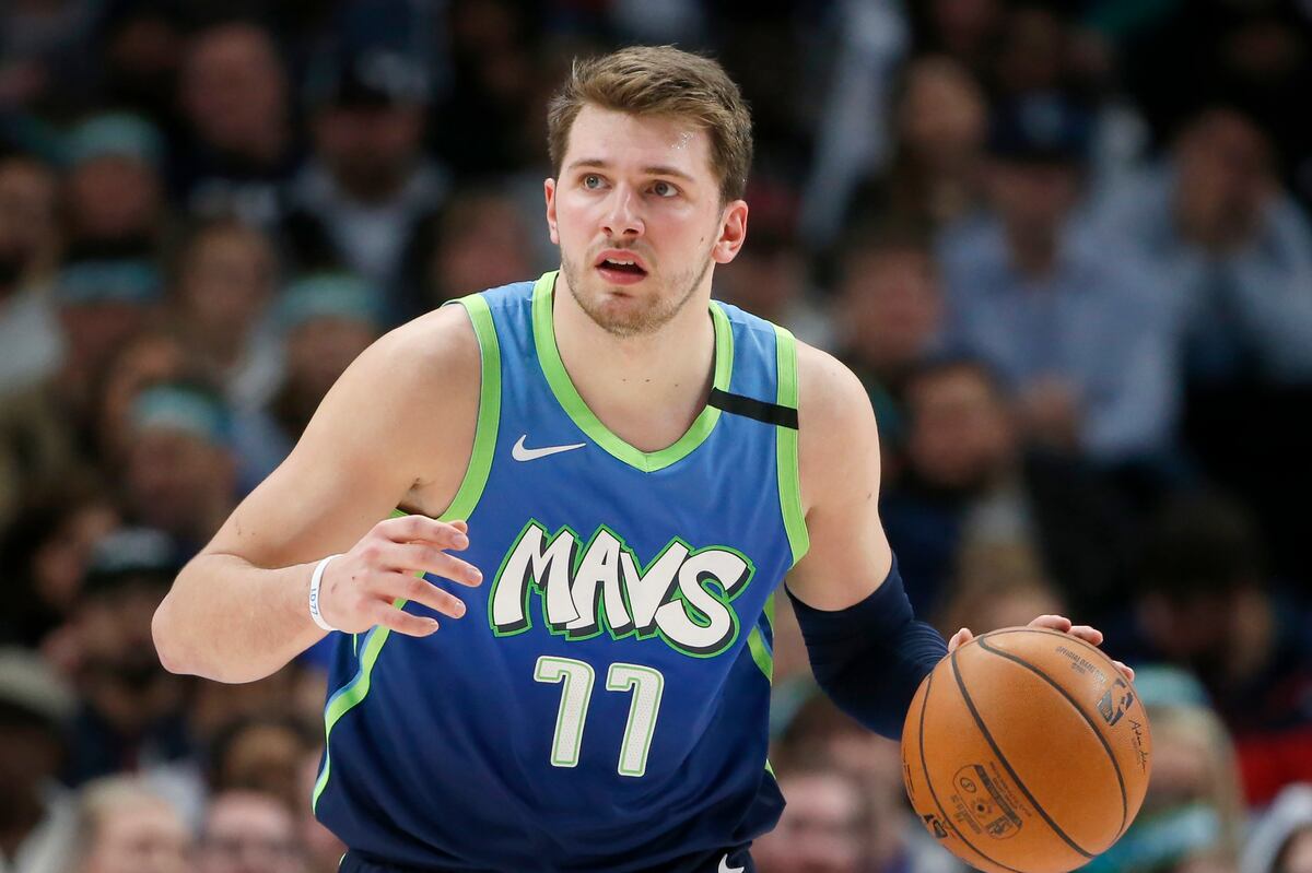 Mavs' Luka Doncic, Kristaps Porzingis out vs. Hawks with Ankle, Knee