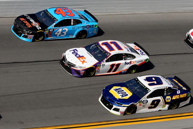 DAYTONA BEACH, FL - FEBRUARY 17:  Bubba Wallace, driver of the #43 Aftershokz Chevrolet, Denny Hamlin, driver of the #11 FedEx Express Toyota, and Chase Elliott, driver of the #9 NAPA Auto Parts Chevrolet, race during the Monster Energy NASCAR Cup Series 61st Annual Daytona 500 at Daytona International Speedway on February 17, 2019 in Daytona Beach, Florida.  (Photo by Jerry Markland/Getty Images)