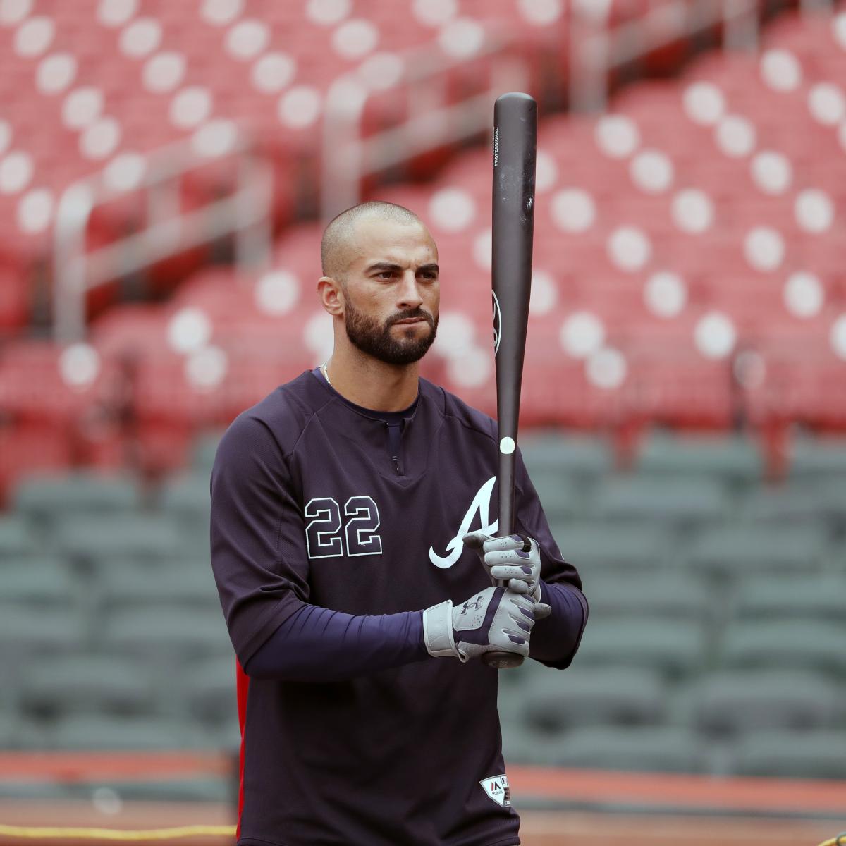 Nick Markakis' sons make the CUTEST sign for Daddy  Atlanta Braves' Nick  Markakis is two hits away from 2,000 in his career - and his sons made some  ADORABLE signs to