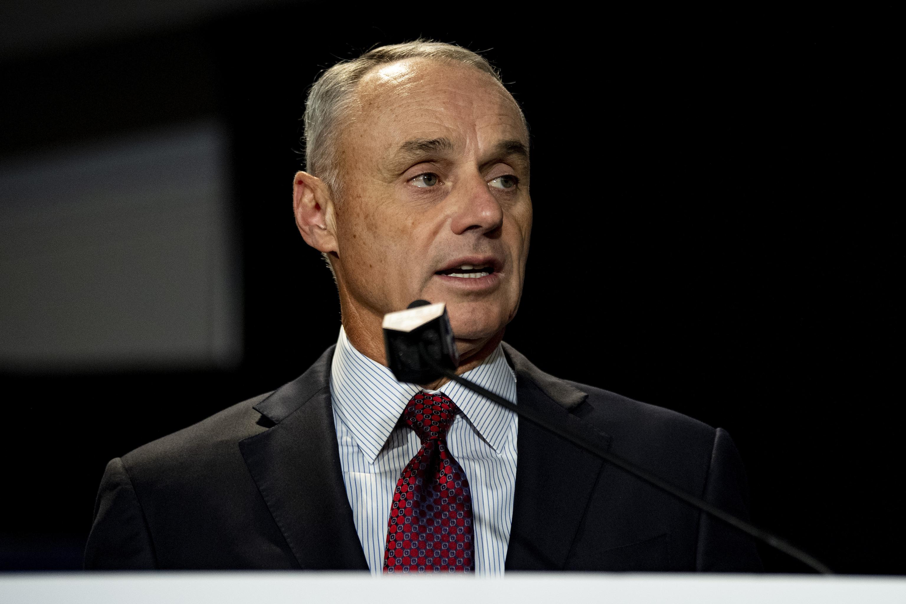 Rob Manfred Booed During Speech Presenting World Series MVP Trophy