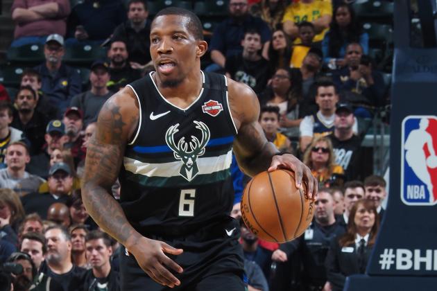 INDIANAPOLIS, IN - FEBRUARY 12:  Eric Bledsoe #6 of the Milwaukee Bucks handles the ball against the Indiana Pacers on February 12, 2020 at Bankers Life Fieldhouse in Indianapolis, Indiana. NOTE TO USER: User expressly acknowledges and agrees that, by downloading and or using this Photograph, user is consenting to the terms and conditions of the Getty Images License Agreement. Mandatory Copyright Notice: Copyright 2020 NBAE (Photo by Ron Hoskins/NBAE via Getty Images)