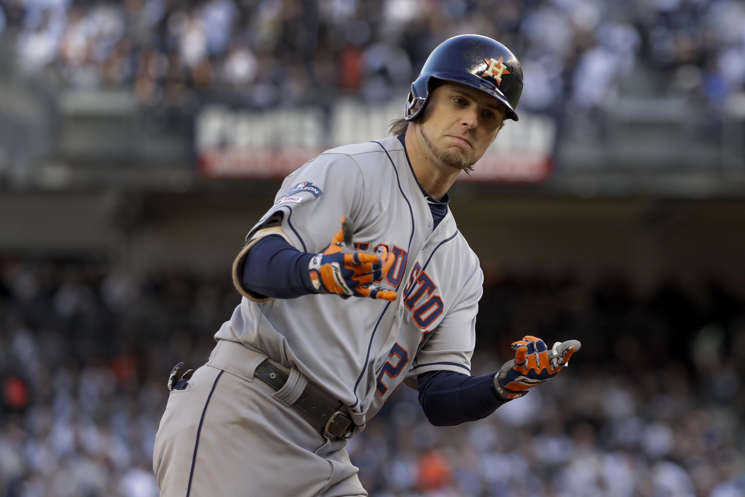 Josh Reddick addresses cheating accusations, Astros sign-stealing