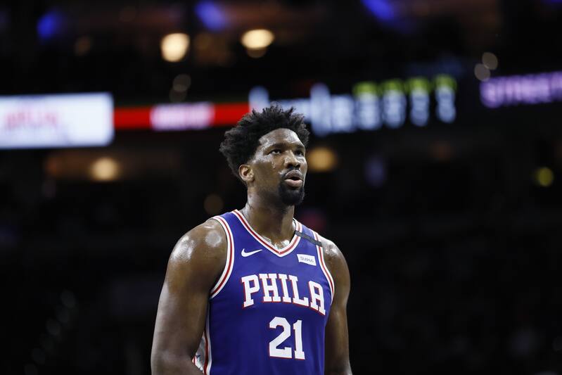 76ers Joel Embiid Won T Play Vs Knicks Because Of Shoulder