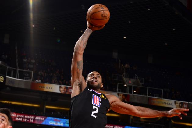 PHOENIX, AZ - FEBRUARY 26: Kawhi Leonard #2 of the LA Clippers dunks the ball against the Phoenix Suns on February 26, 2020 at Talking Stick Resort Arena in Phoenix, Arizona. NOTE TO USER: User expressly acknowledges and agrees that, by downloading and or using this photograph, user is consenting to the terms and conditions of the Getty Images License Agreement. Mandatory Copyright Notice: Copyright 2020 NBAE (Photo by Barry Gossage/NBAE via Getty Images)