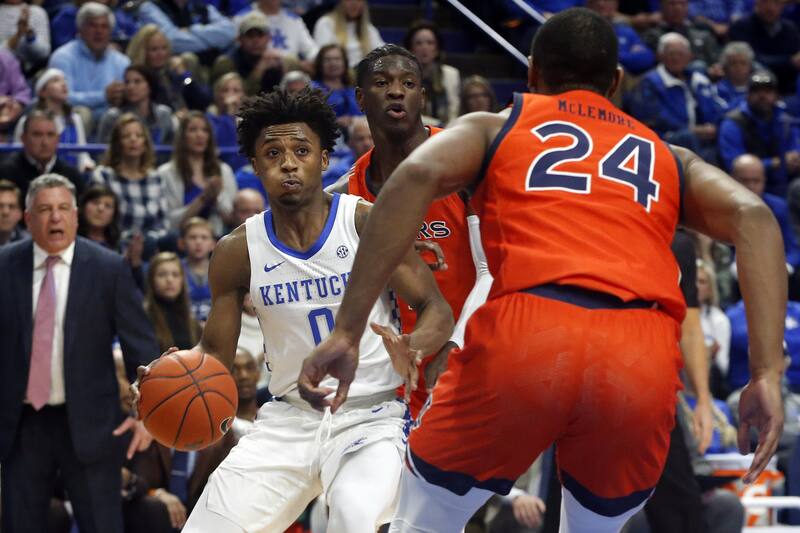No 8 Kentucky Tops No 15 Auburn 73 66 To Win Sec Regular Season