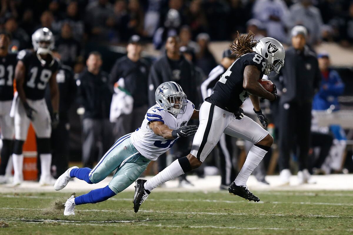 Raiders Rumors: Byron Jones Likely to Draw 'Legitimate Interest' from Las Vegas | News, Scores