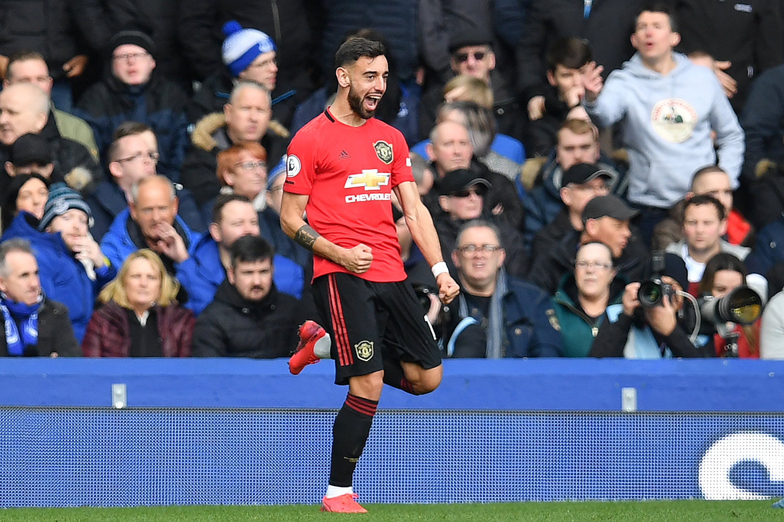 Manchester United Everton Draw After Var Rules Out Harry Maguire S Own Goal Bleacher Report Latest News Videos And Highlights