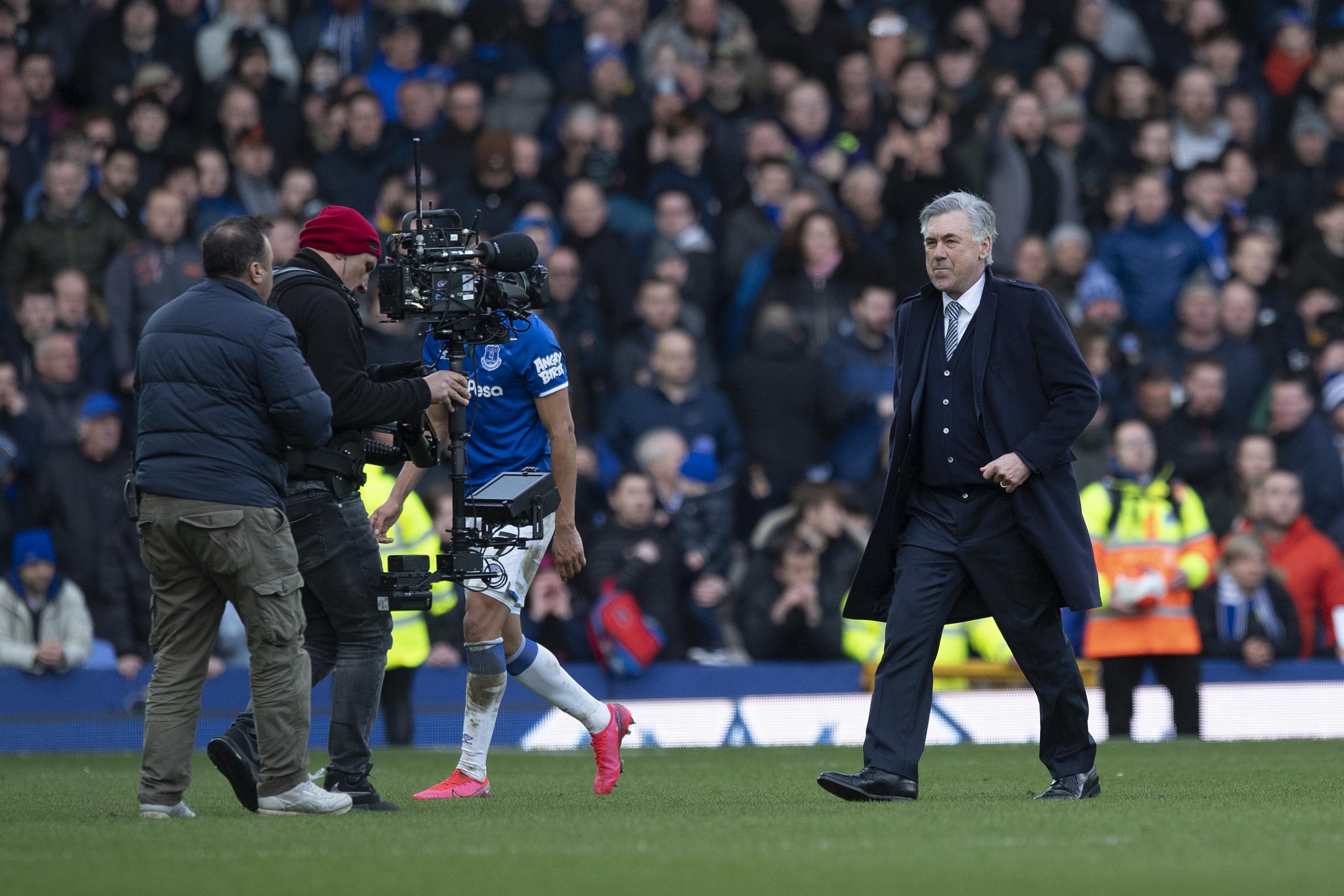 Carlo Ancelotti Fined 8 000 Avoids Touchline Ban For Chelsea Vs Everton Bleacher Report Latest News Videos And Highlights